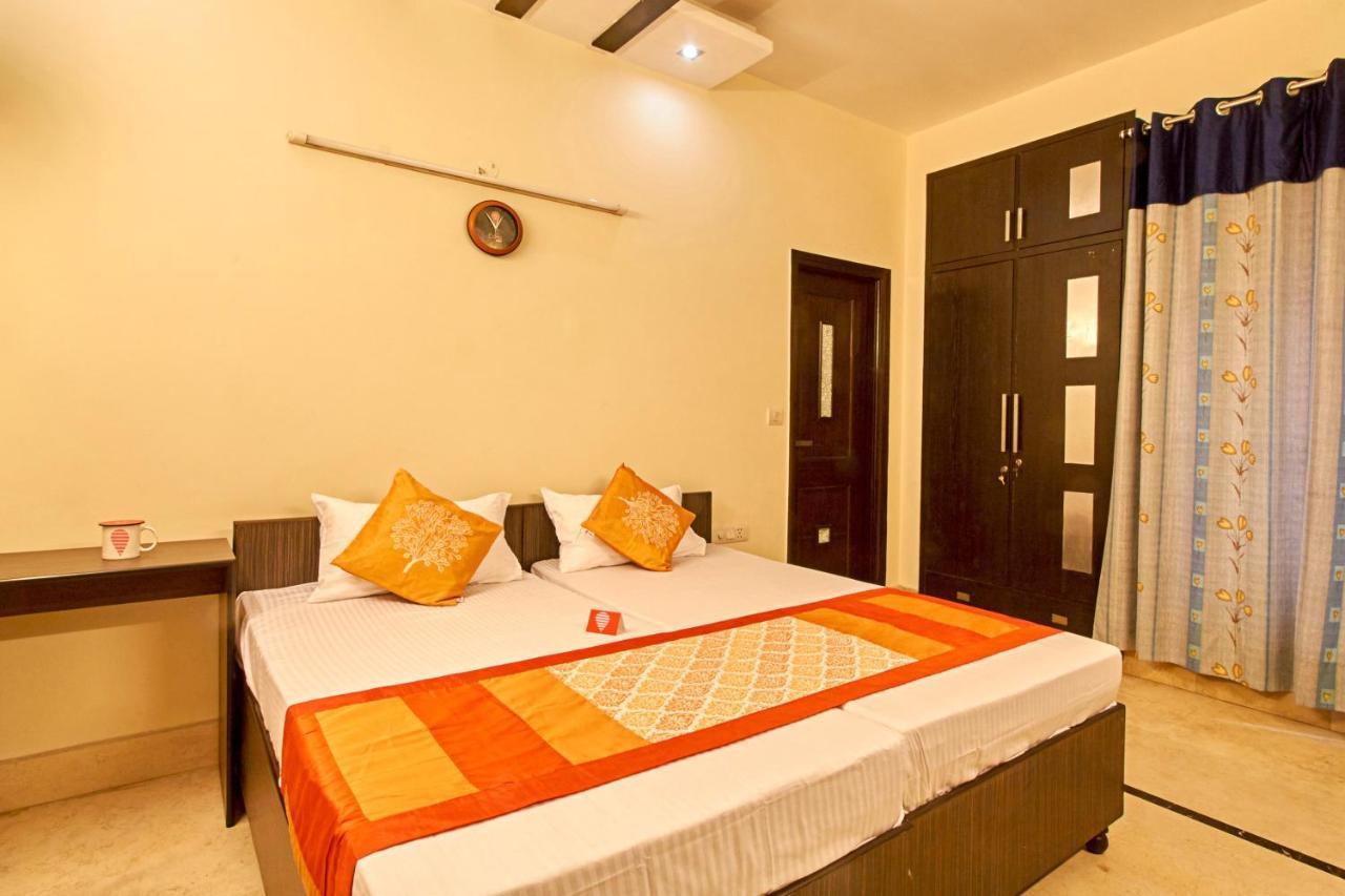 Hotel Oyo 3594 Kamla Nagar à New Delhi Extérieur photo