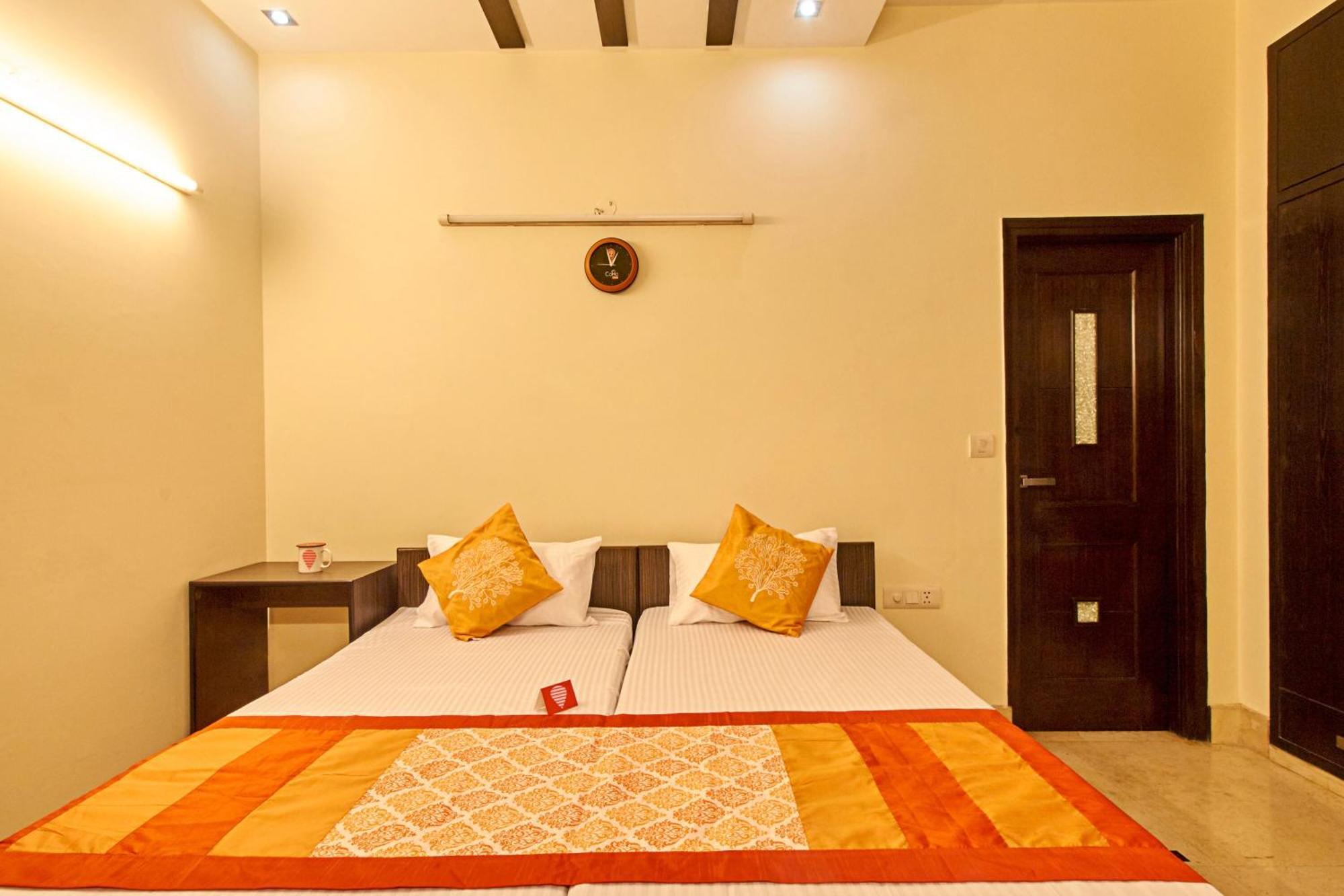 Hotel Oyo 3594 Kamla Nagar à New Delhi Extérieur photo