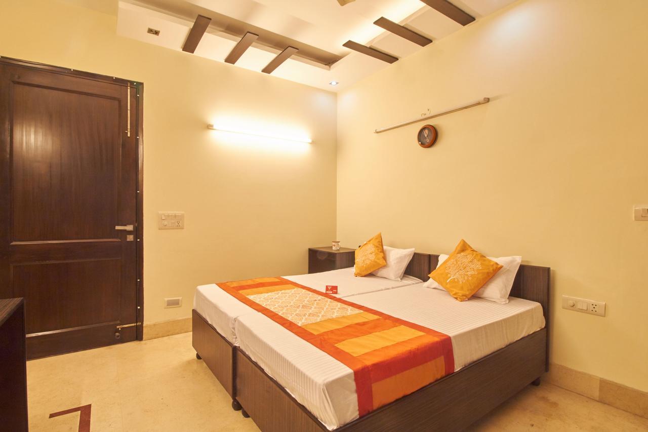 Hotel Oyo 3594 Kamla Nagar à New Delhi Extérieur photo